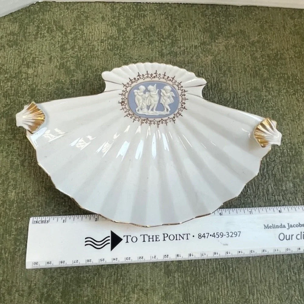 Vintage Porcelain Shell Dish Blue Jasperware Cherub Cameo Gold‎ Trim 6998 9 Inch